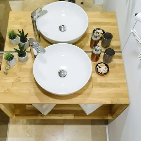 Bond - Astria * Olimp